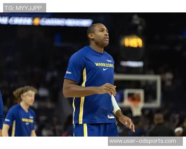 霍福德状态低迷8投仅中1仅得3分6篮板4助攻表现令人失望 霍福德状态低迷8投仅中1仅得3分6篮板4助攻表现令人失望